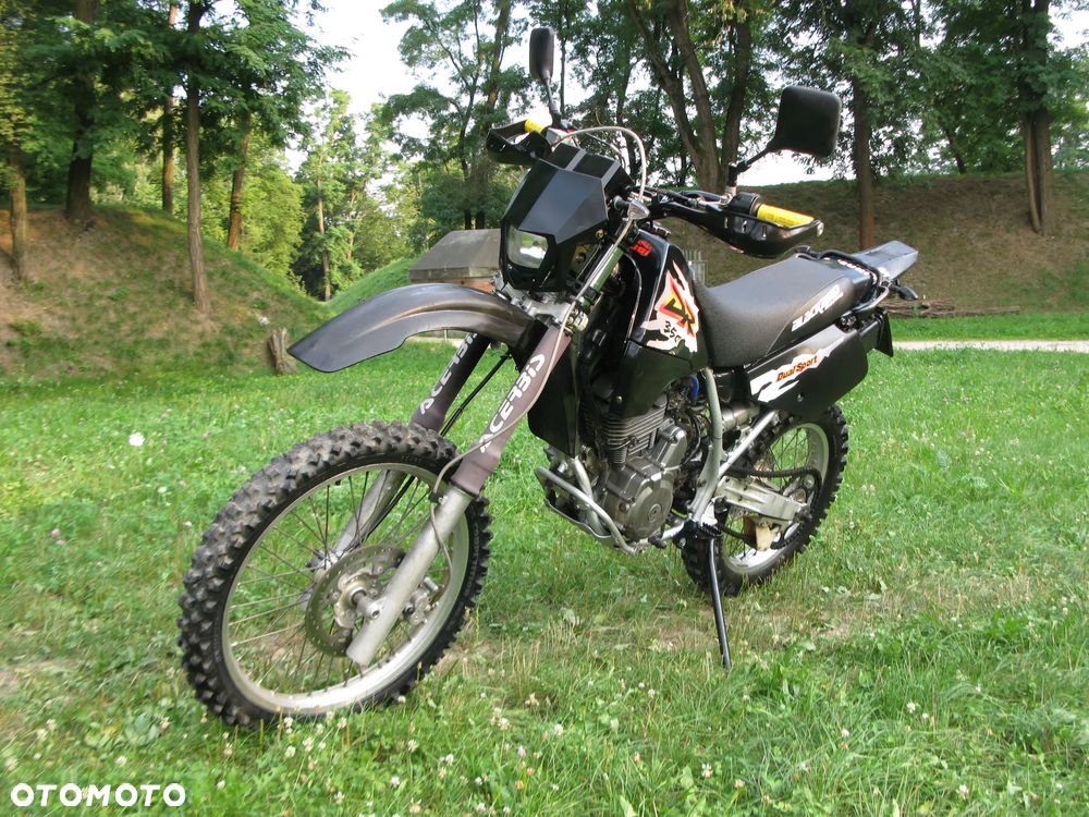 Suzuki DR - 16