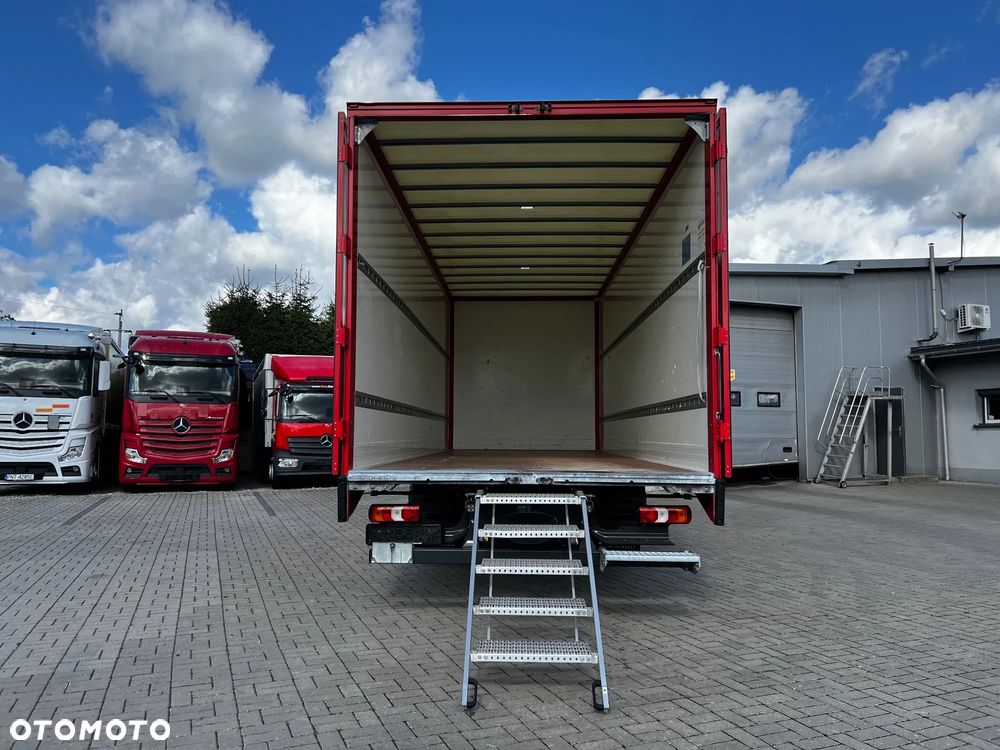 Mercedes-Benz ATEGO - 17