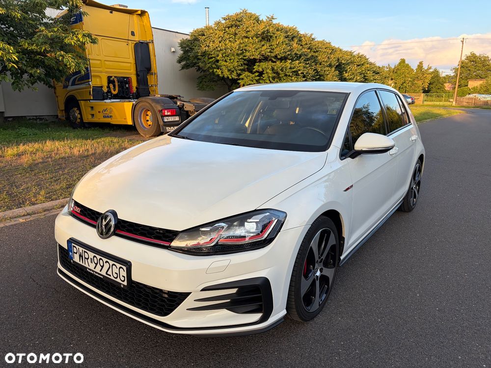 Volkswagen Golf 2.0 TSI BMT GTI Performance - 6