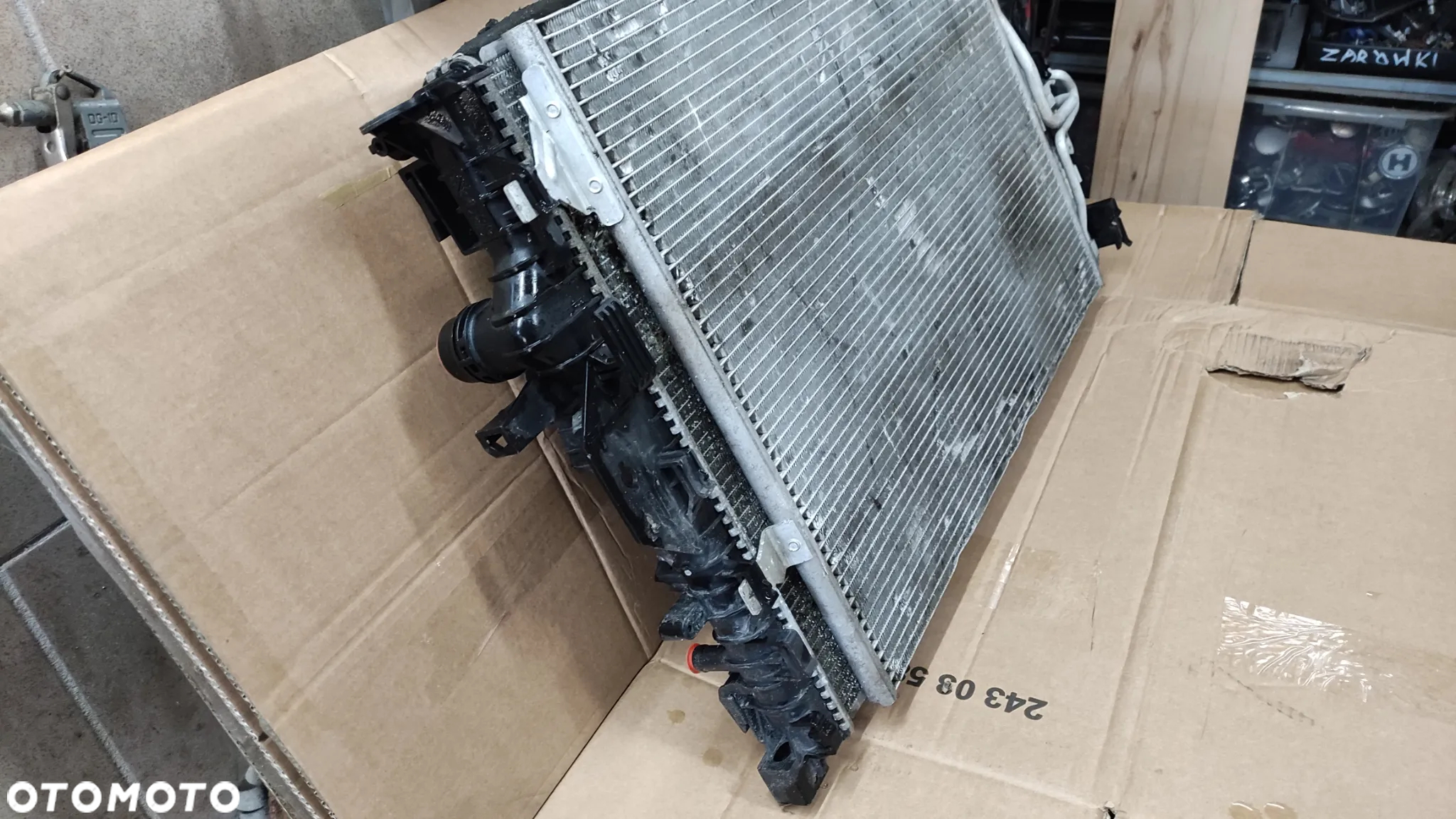 Pas przedni chłodnice wentylatory Volvo XC60 XC70 komplet - 6