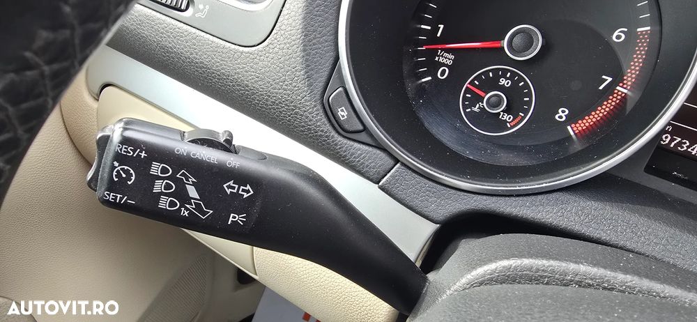 Volkswagen Golf 1.4 TSI BlueMotion Technology DSG Highline - 16