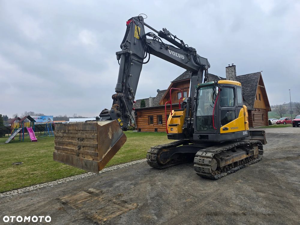 Volvo ECR145 - 10