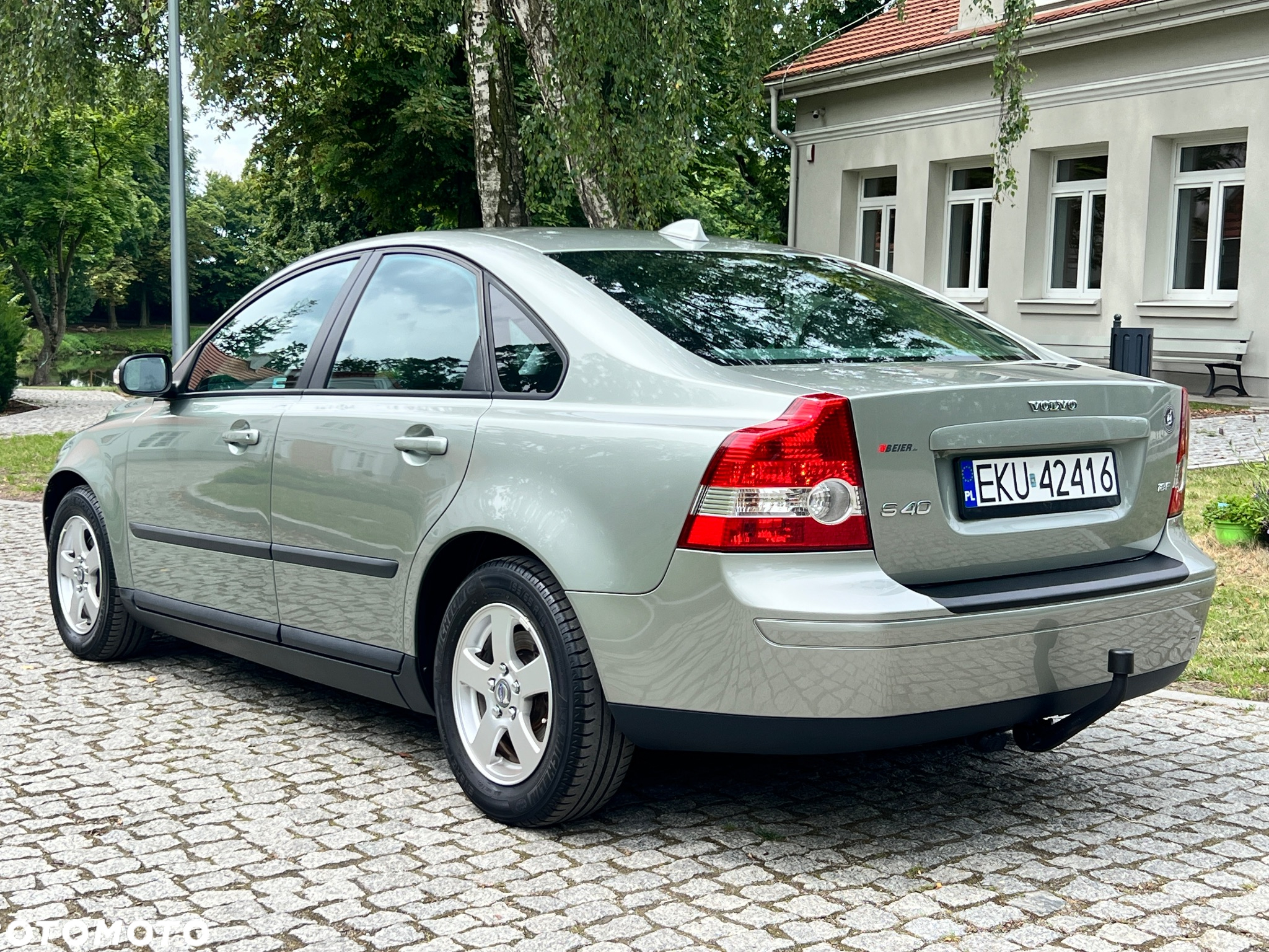 Volvo S40 1.8 - 9
