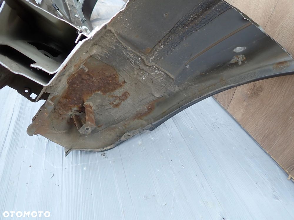 TOYOTA VERSO 09-18 PRÓG PRAWY 1G3 - 12