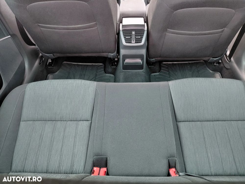 Skoda Octavia 1.5 TSI DSG Style - 10