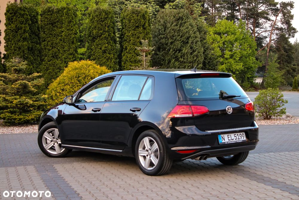 Volkswagen Golf 2.0 BlueTDI Comfortline - 14