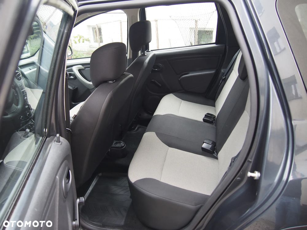 Dacia Duster 1.6 SCe Ambiance S&S - 8