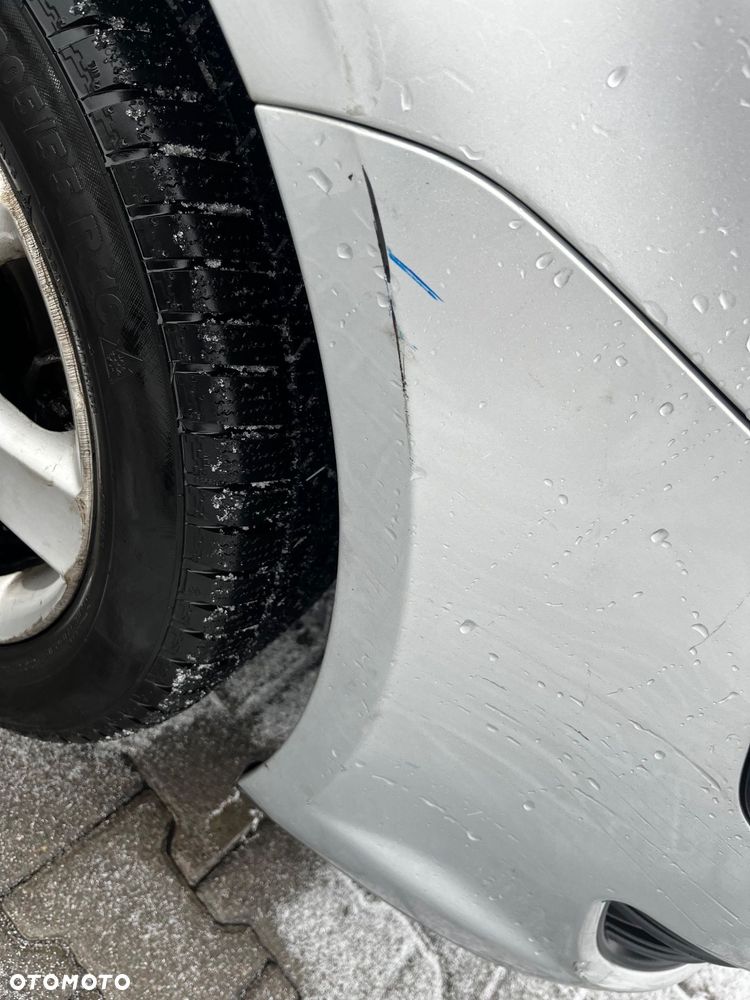 Volkswagen Touran 1.9 TDI - 3