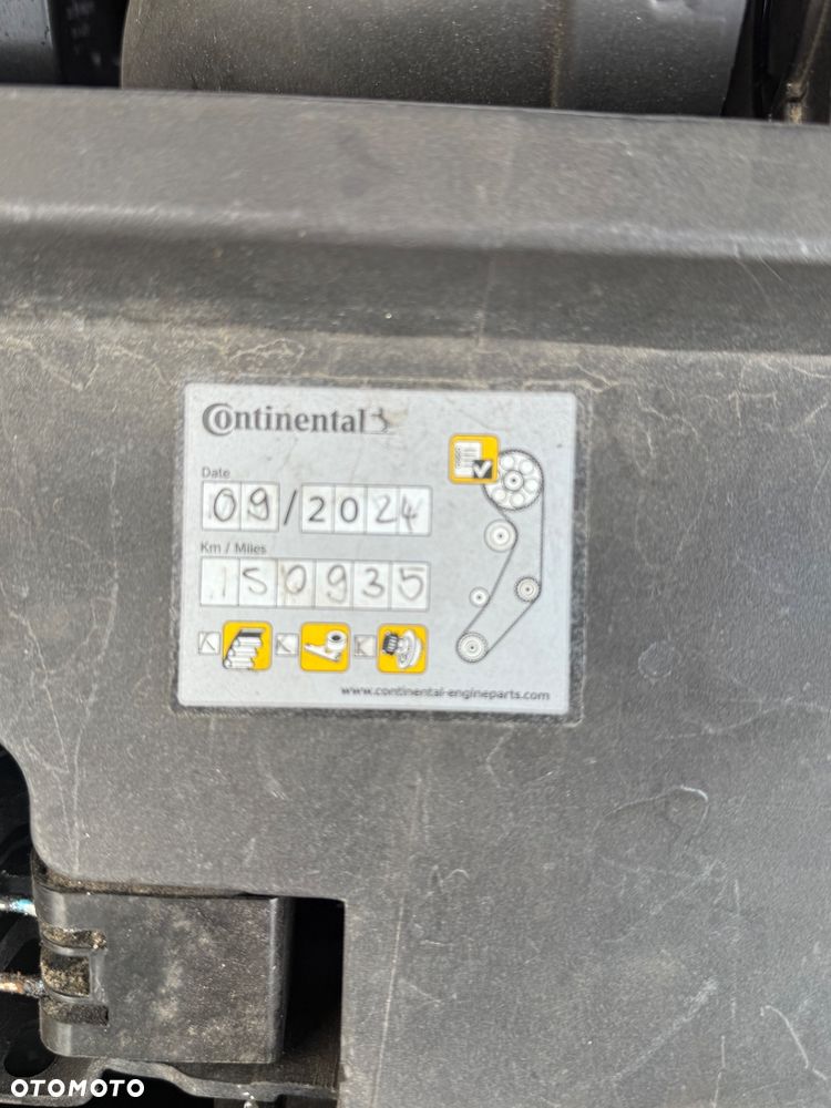 Volkswagen Golf Plus 1.6 TDI Highline - 22