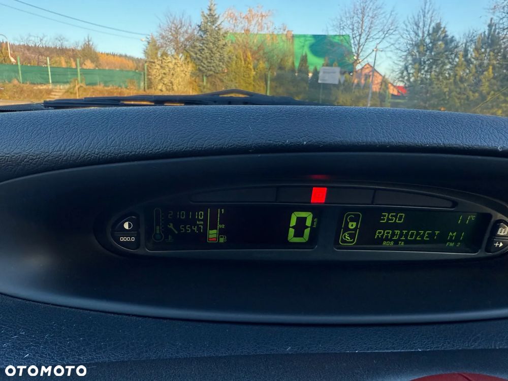 Citroën Xsara Picasso 1.6 HDi Exclusive - 12