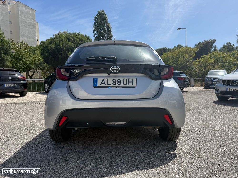 Toyota Yaris 1.0 VVT-i Comfort - 4