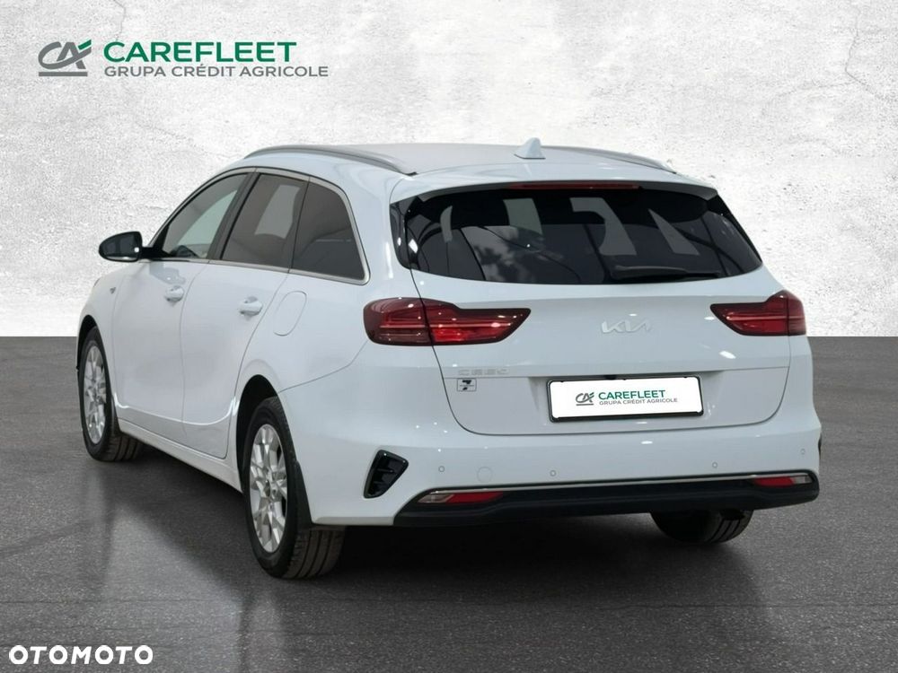 Kia Ceed - 7