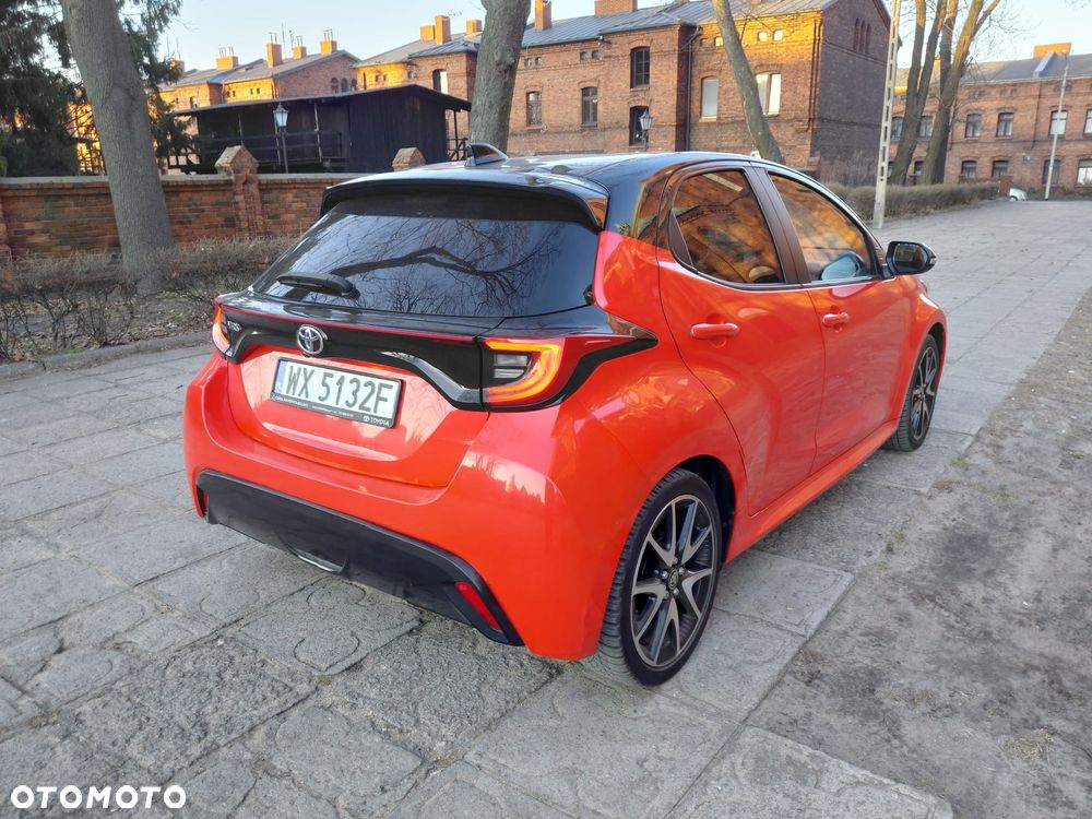 Toyota Yaris 1.5 Style - 4