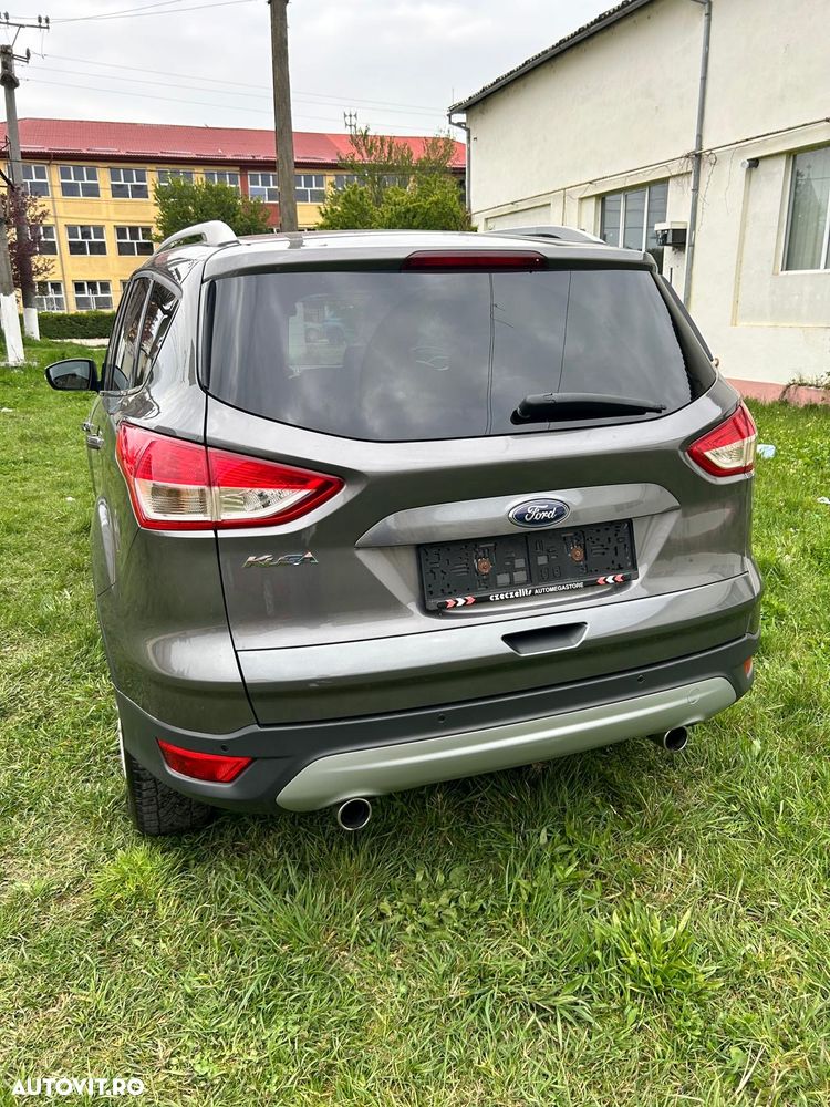 Ford Kuga 2.0 TDCi 4WD Titanium - 5