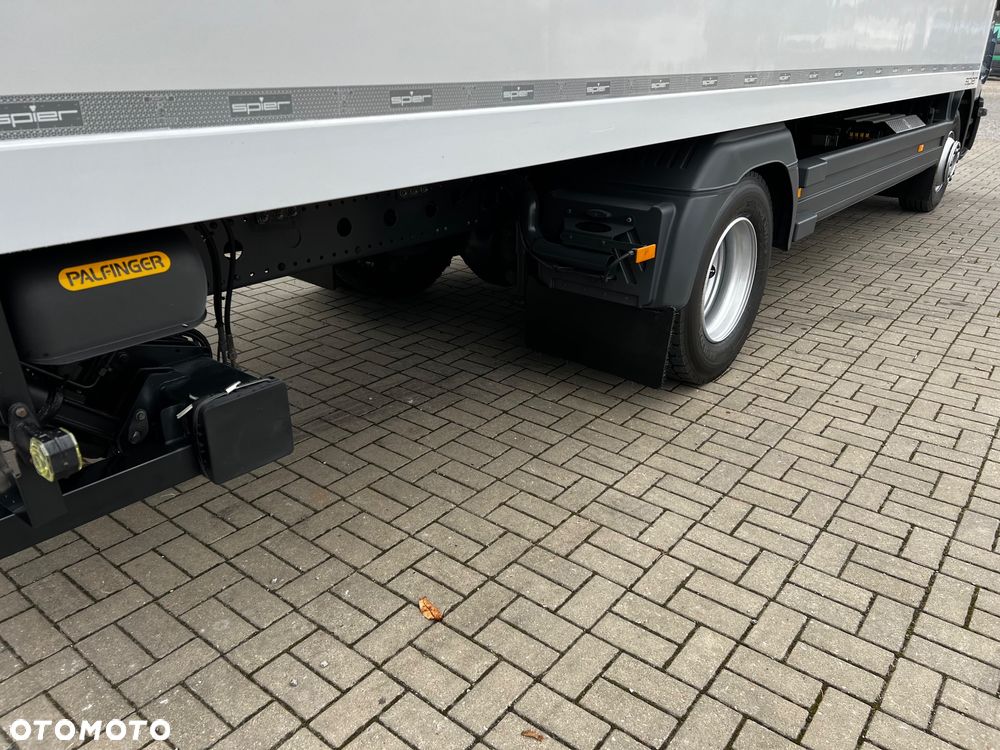 Mercedes-Benz ATEGO - 25