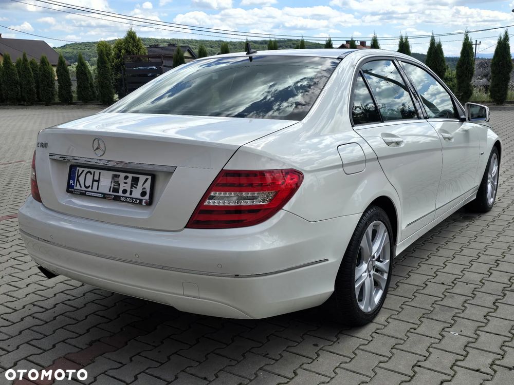 Mercedes-Benz Klasa C 180 CGI Automatik BlueEFFICIENCY SPORT EDITION - 7