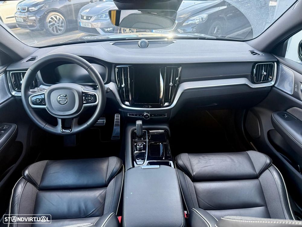 Volvo V60 2.0 T8 AWD TE Polestar Engineered - 9