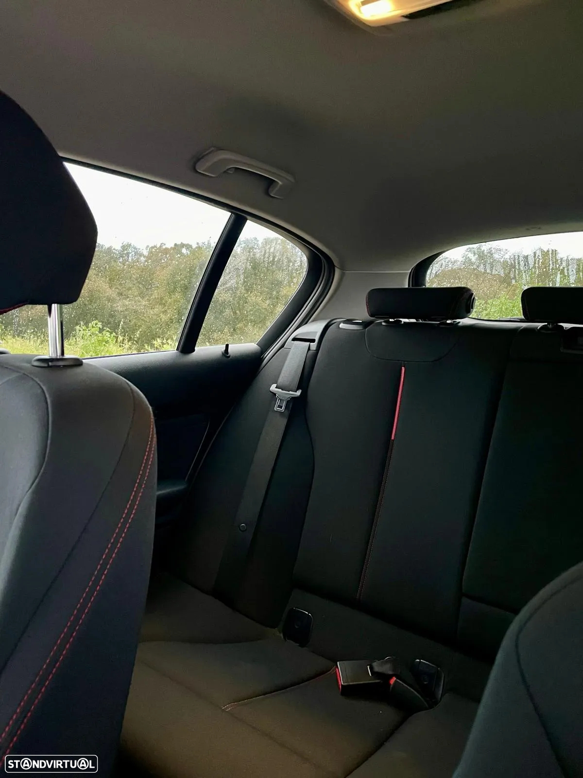 BMW 116 d EfficientDynamics - 17