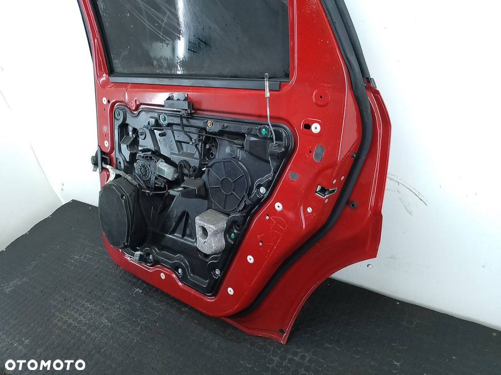 DRZWI TYŁ PRAWY  FIAT FREEMONT PRM - 3