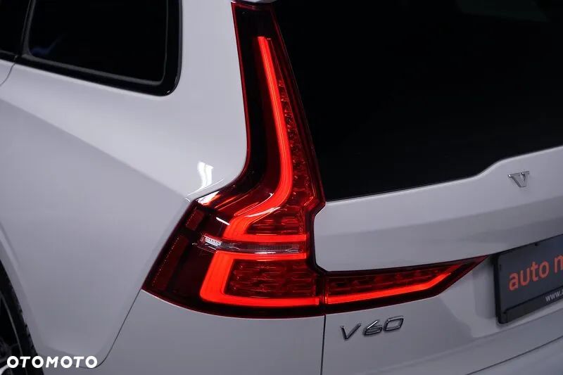 Volvo V60 T6 AWD Recharge Geartronic RDesign - 7