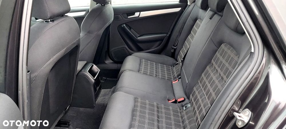 Audi A4 - 32