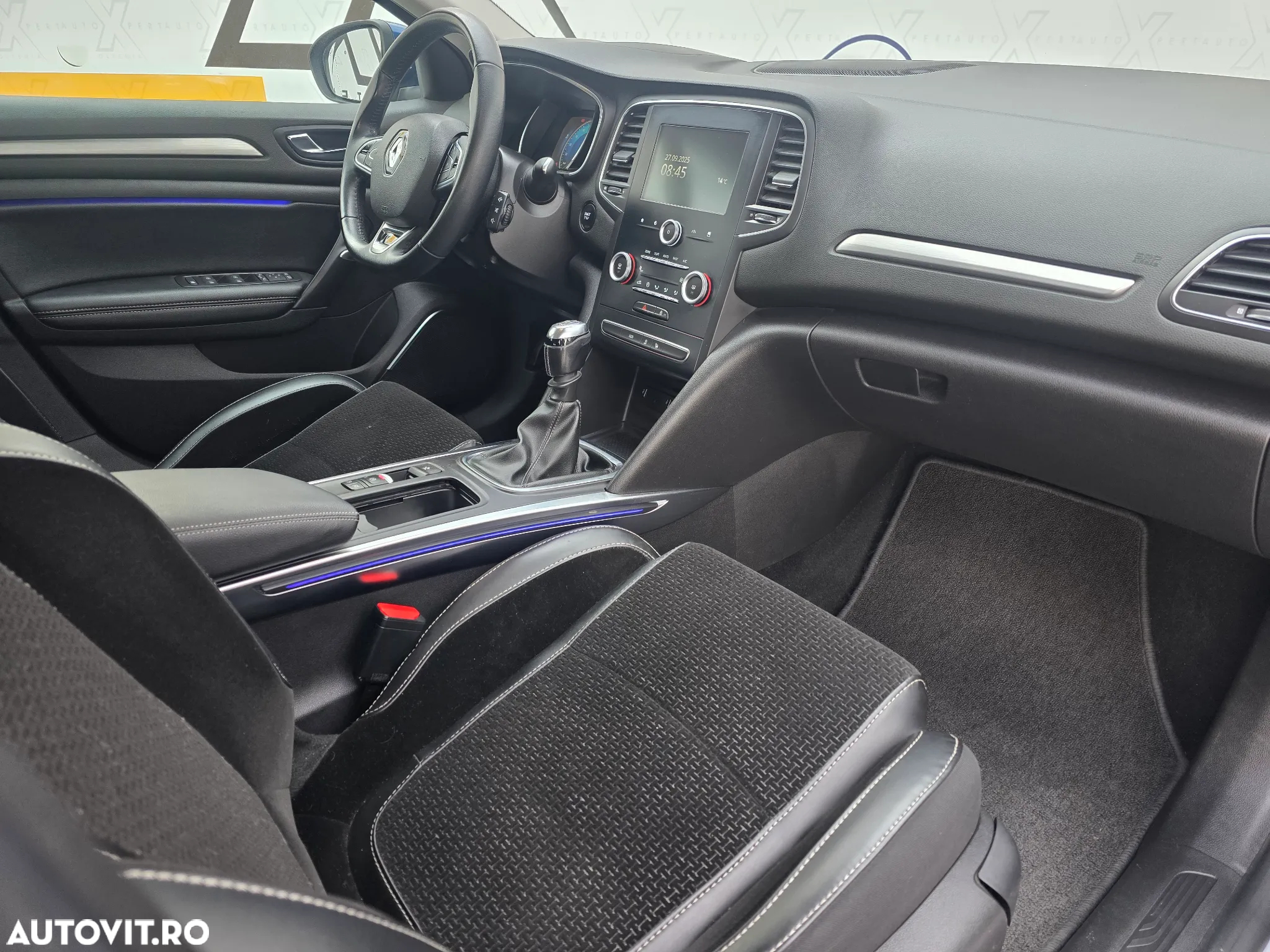 Renault Megane - 11