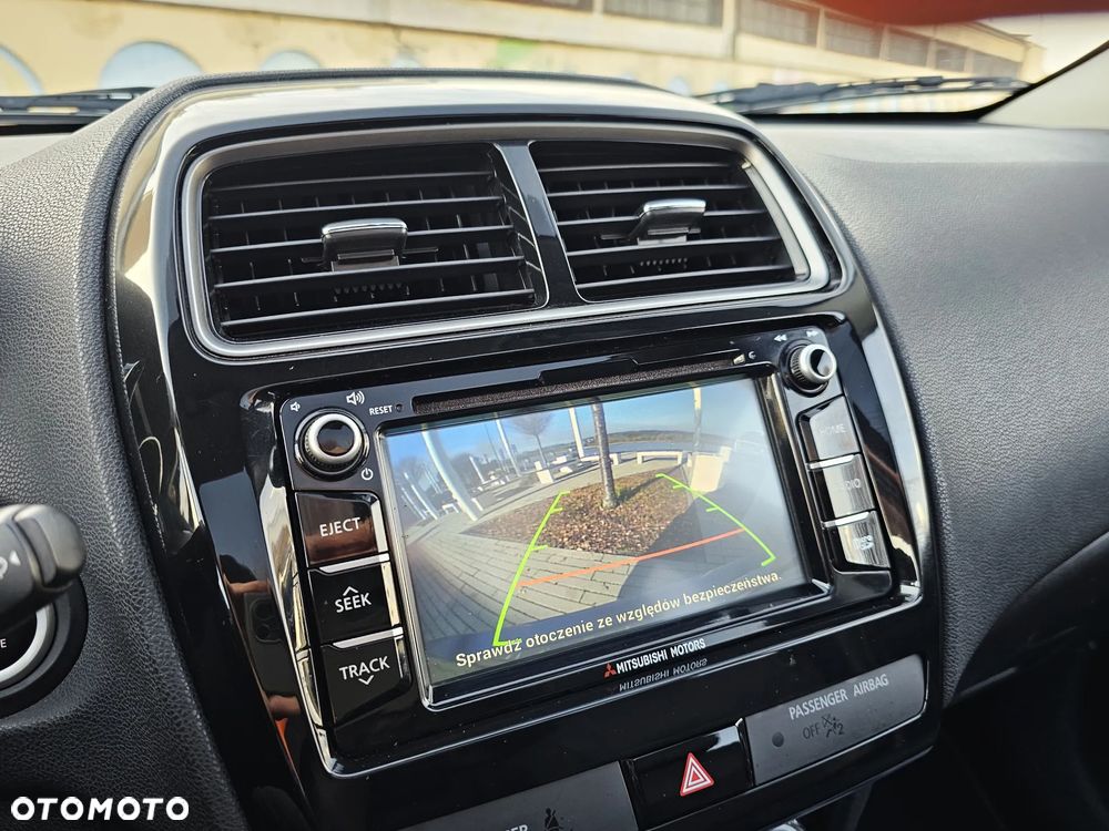 Mitsubishi ASX 1.6 2WD Intense - 21