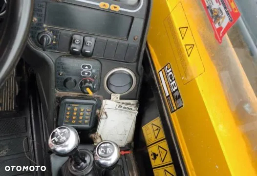 JCB Ładowacz Teleskopowy JCB 535-95, 2013 r. - 11