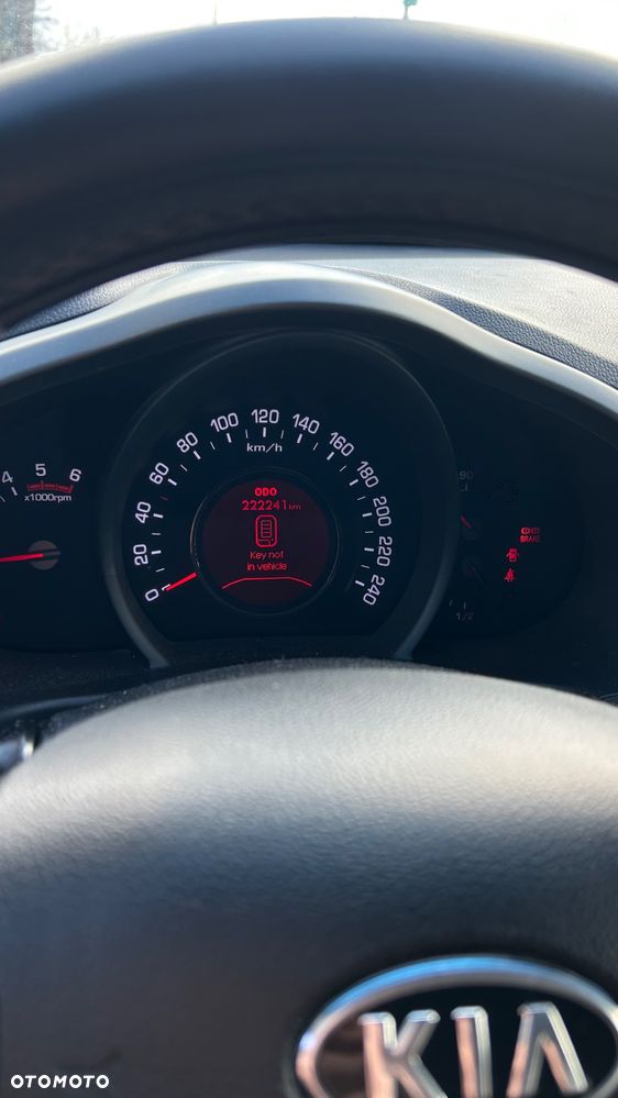 Kia Sportage 1.7 CRDI XL 2WD - 16