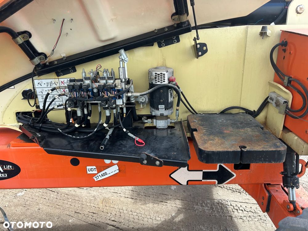 JLG E600JP PODNOŚNIK KOSZOWY NAPĘD 4x4 / WYSOKOŚĆ 20.4 M / NAPĘD ELEKTRYCZNY / 2006 ROK !! - 14