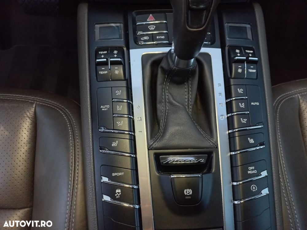 Porsche Macan 3.0 PDK S - 31