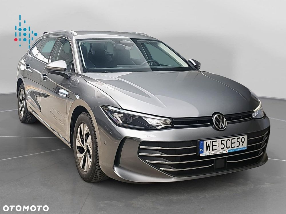 Volkswagen Passat - 31