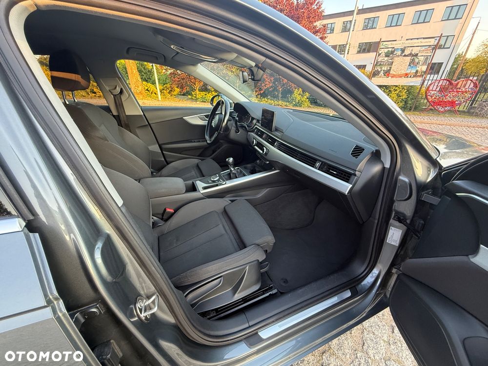 Audi A4 Avant 2.0 TDI - 13