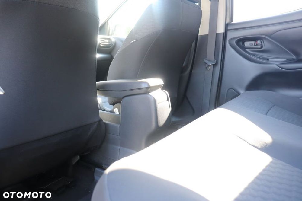 Toyota Yaris Hybrid 1.5 Selection Style - 24