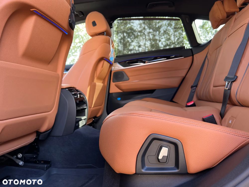 BMW Seria 6 - 27