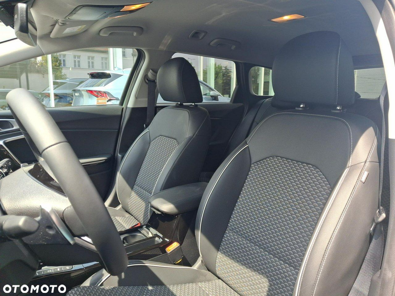Kia Ceed 1.5 T-GDI Tribute DCT - 11