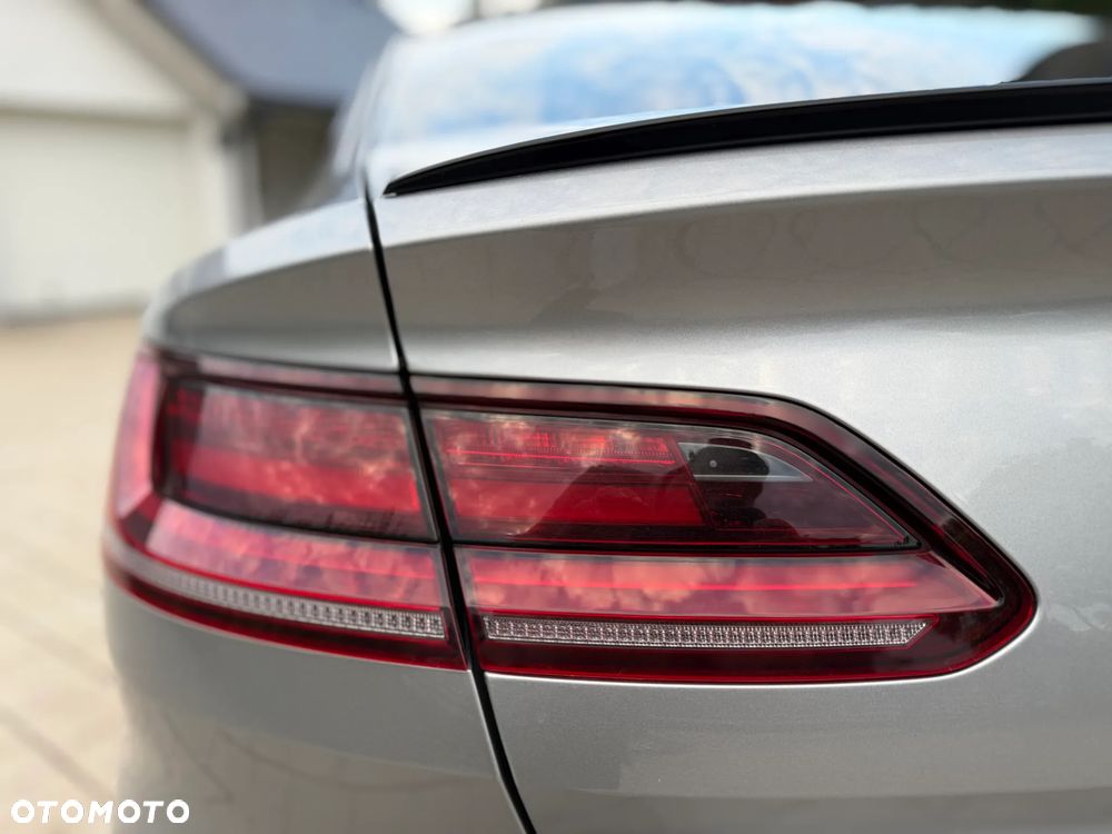 Volkswagen Arteon 2.0 TDI SCR R-Line Edition DSG - 9