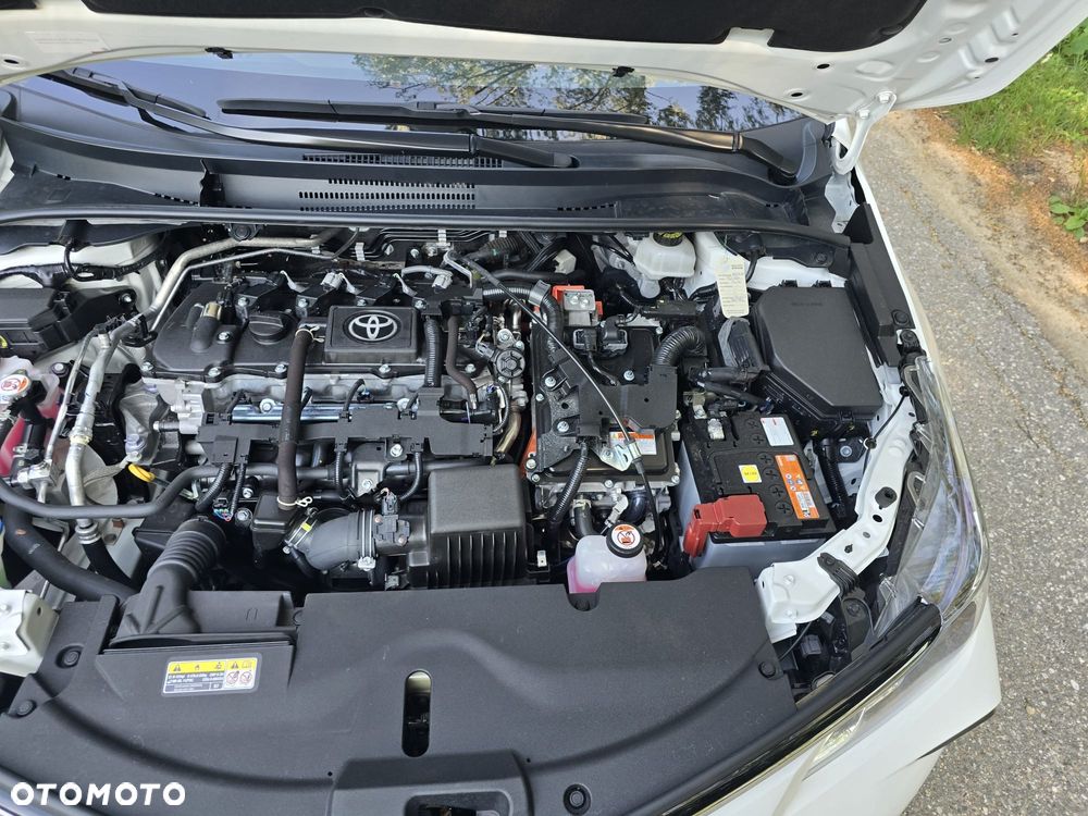 Toyota Corolla 1.8 Hybrid Comfort - 18