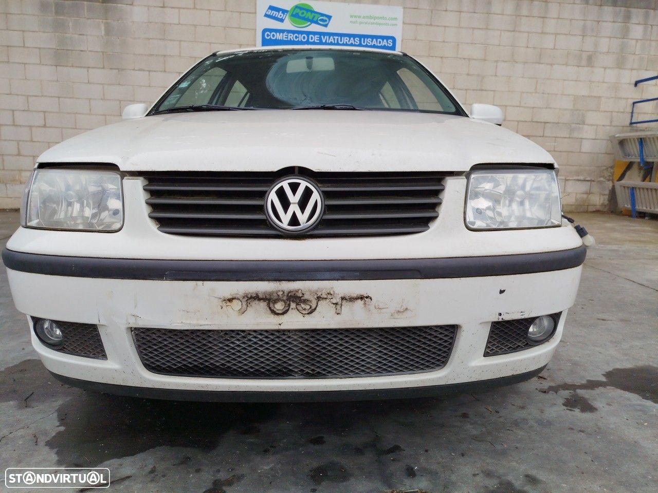Pára-choques frente VOLKSWAGEN Polo (6N) - 1
