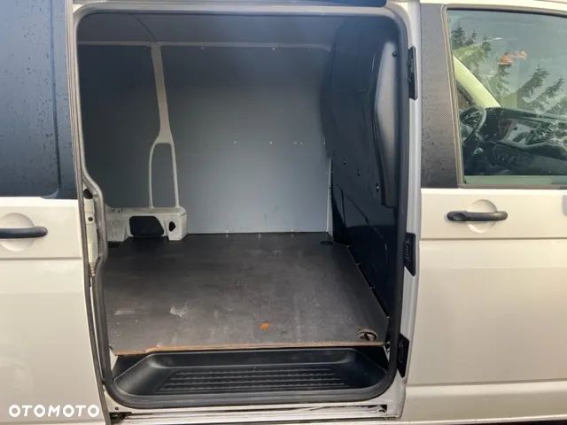Volkswagen TRANSPORTER T6.1 - 7