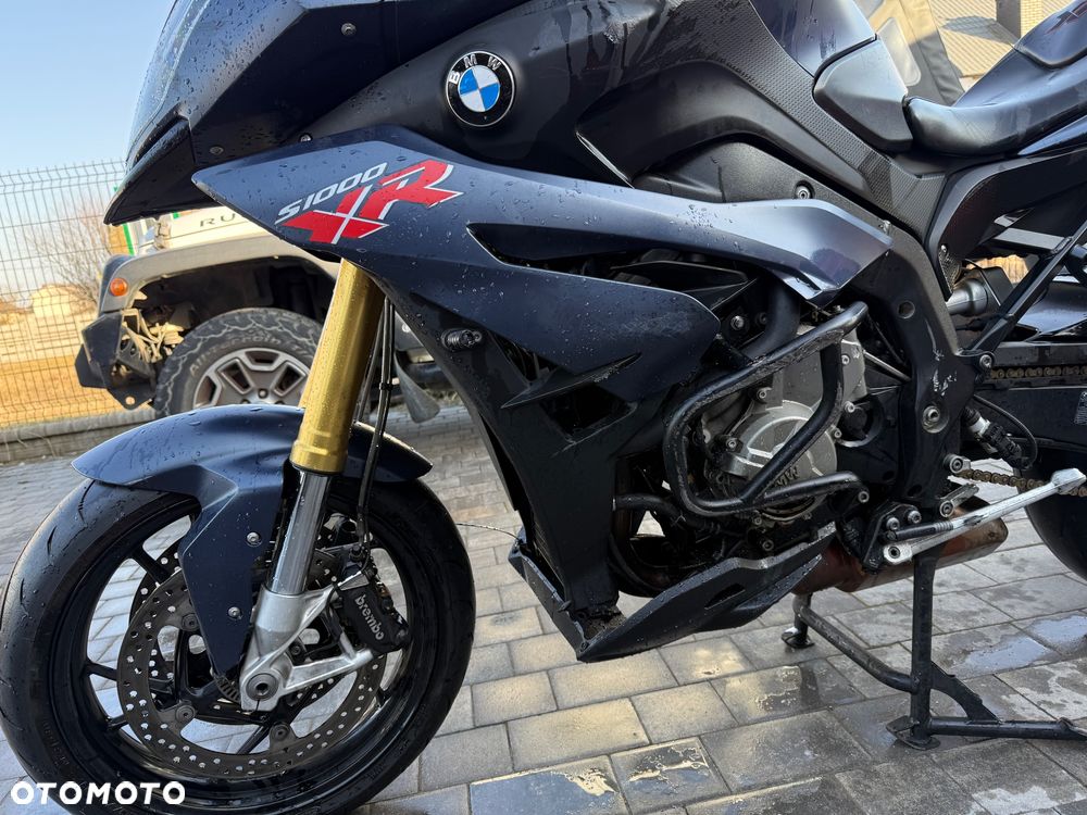 BMW S - 16