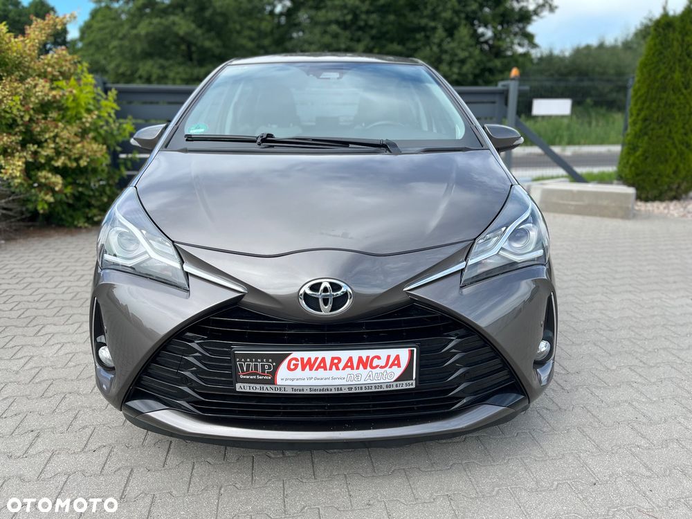 Toyota Yaris 1.5 Premium - 4