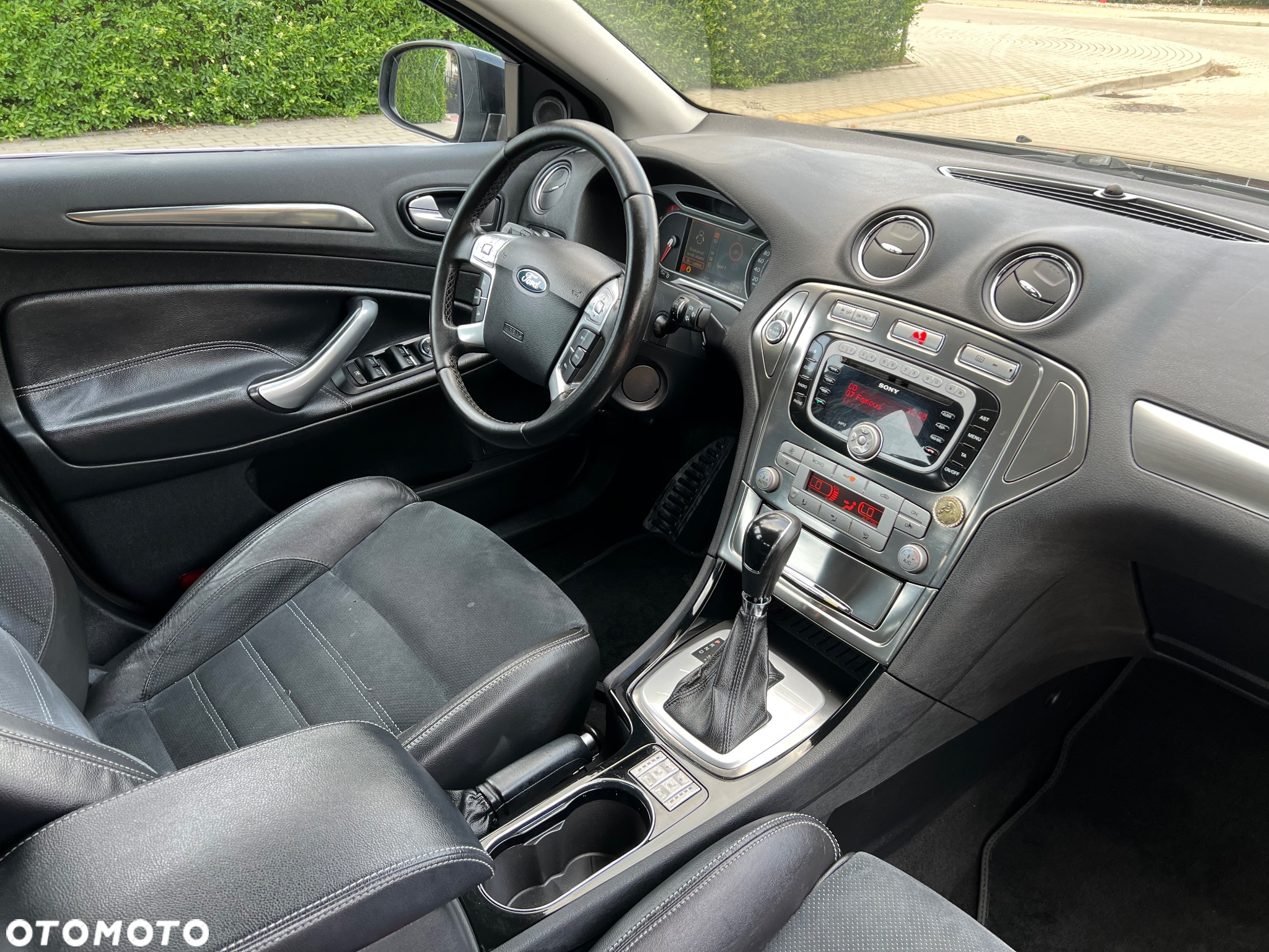 Ford Mondeo 2.0 TDCi Titanium X - 18