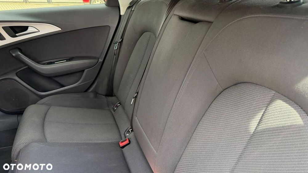 Audi A6 Avant 2.0 TDI Ultra S tronic - 16