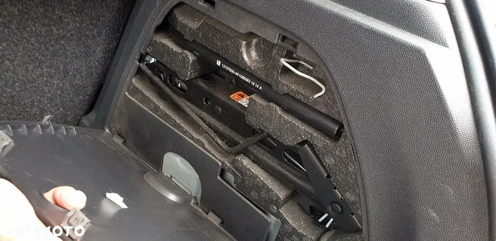 Opel Corsa 1.2 16V Edition 150 S&S - 18