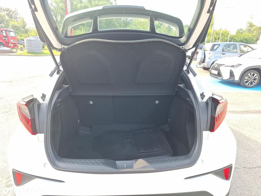Toyota C-HR 1.8 Hybrid GPF Comfort - 22