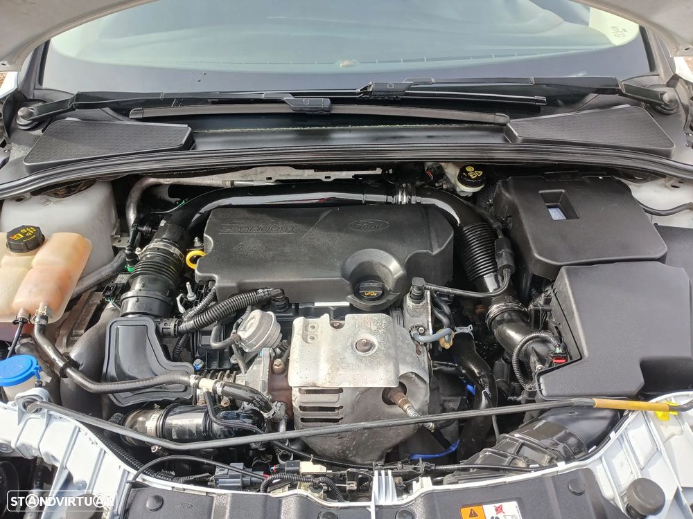 Ford Focus 1.0 SCTi Titanium - 25