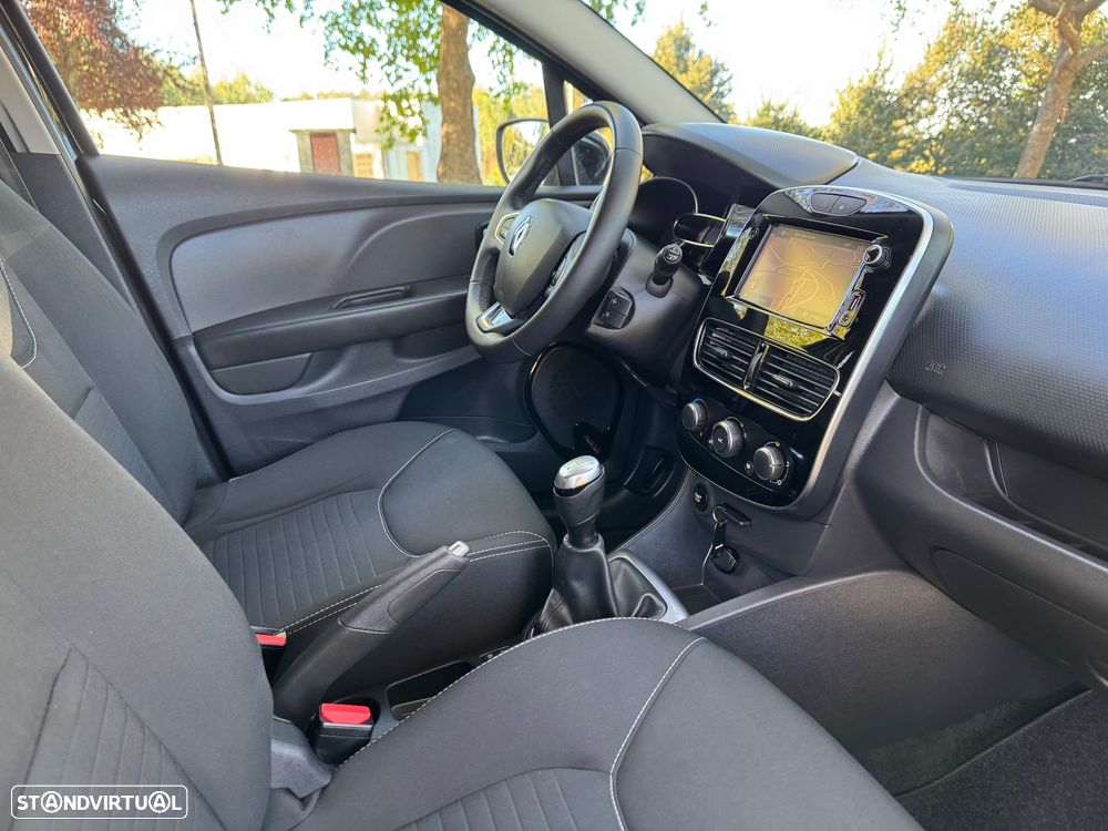 Renault Clio Sport Tourer 1.5 dCi Limited C/PM+Pneu - 32