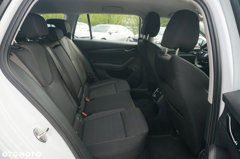 Skoda Octavia 2.0 TDI Ambition - 32