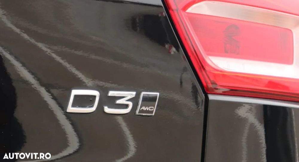 Volvo XC 40 D3 AWD Momentum - 34
